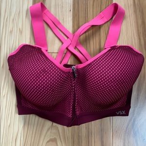 32DD vs sports bra